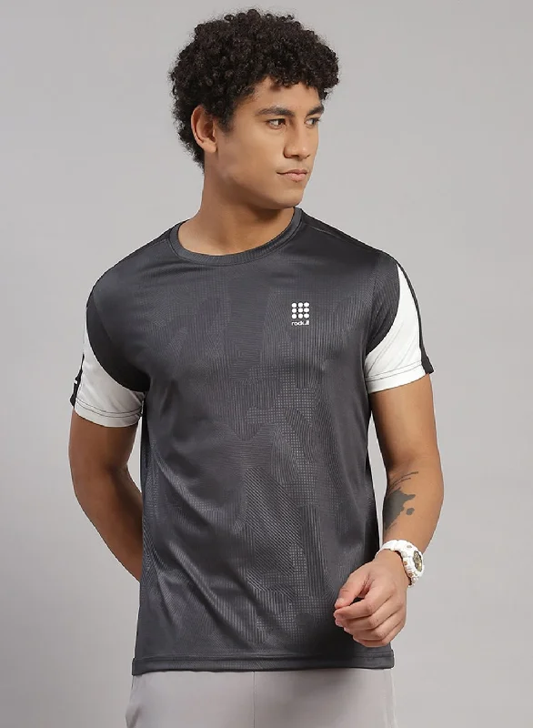 Men Grey Solid T-Shirt